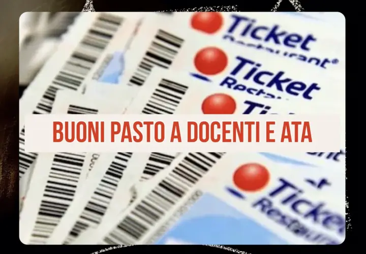 Buoni pasto per il personale scolastico, docenti e ATA, in un'immagine che mostra una pila di ticket restaurant.