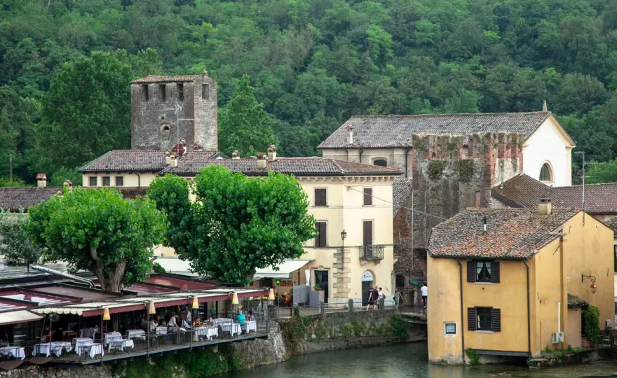 Borghetto sul Mincio, cosa vedere e come viverlo con calma