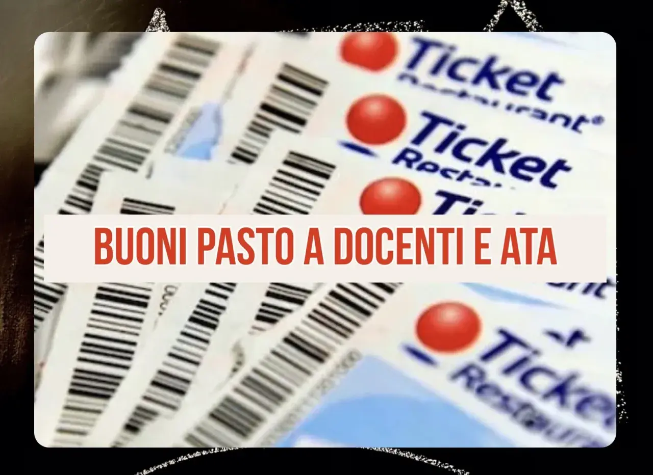 Buoni pasto per il personale scolastico, docenti e ATA, in un'immagine che mostra una pila di ticket restaurant.